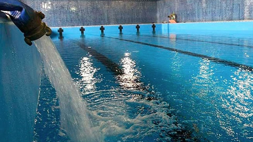 agua para piscinas